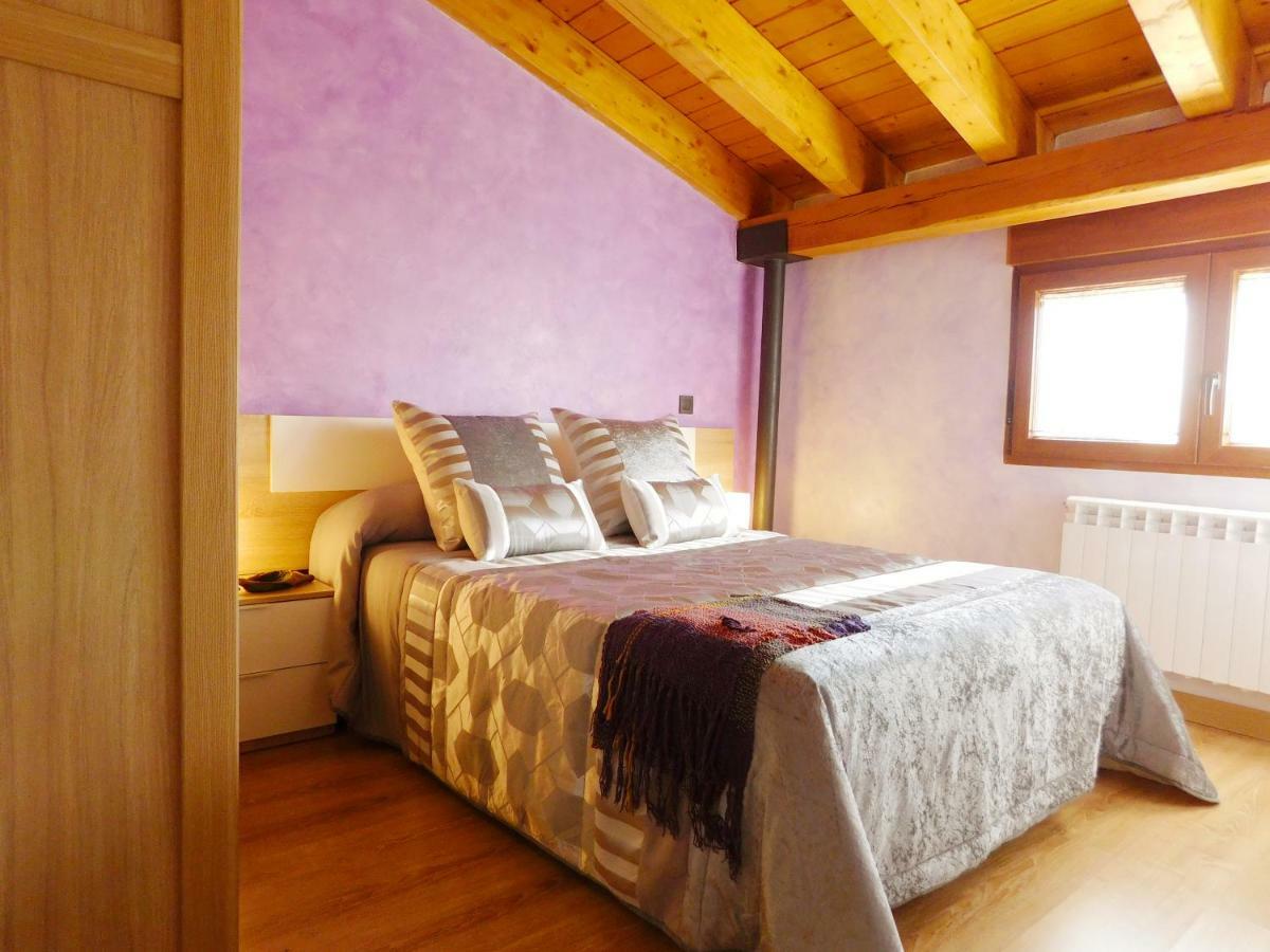Apartamento Ribera Del Duero Reserva Tubilla del Lago Eksteriør billede