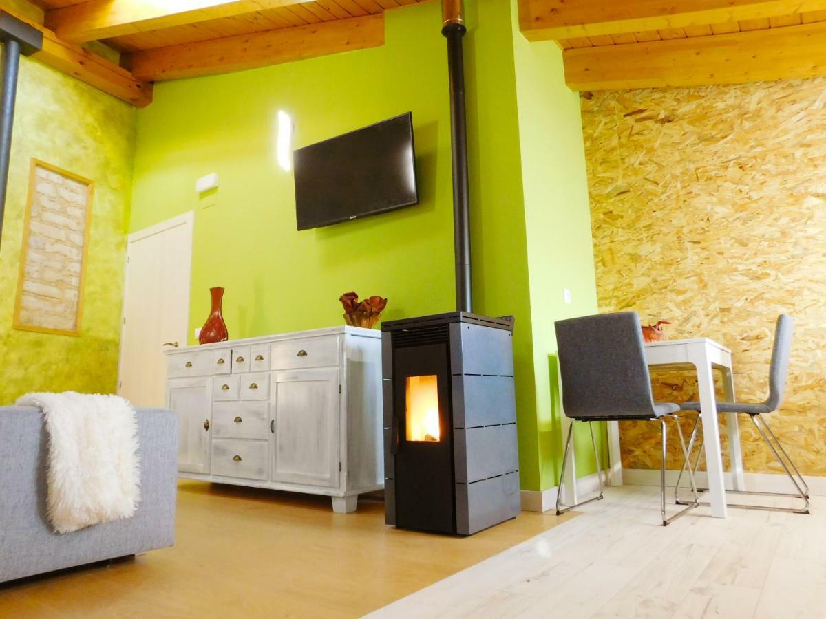 Apartamento Ribera Del Duero Reserva Tubilla del Lago Eksteriør billede